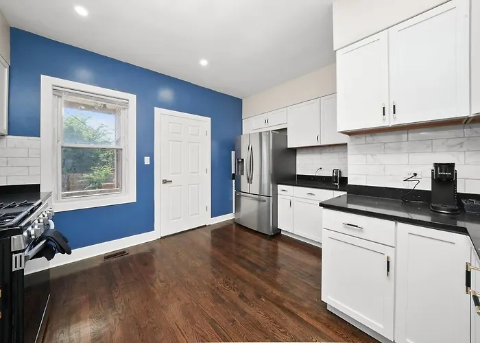 Gorgeous 5 Bedroom Gem With Games Сasa de vacaciones