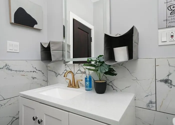 Gorgeous 5 Bedroom Gem With Games