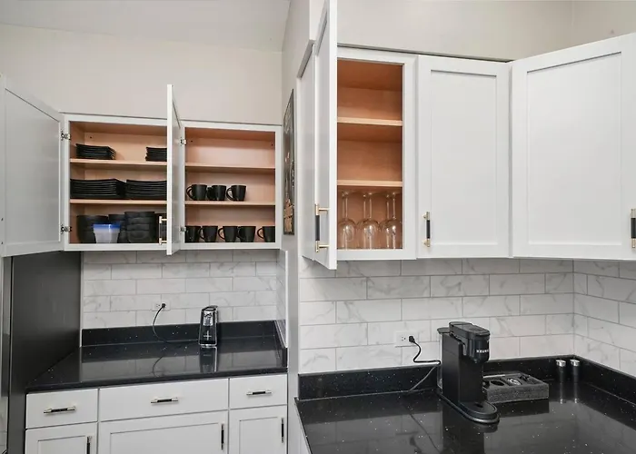 Сasa de vacaciones Gorgeous 5 Bedroom Gem With Games *