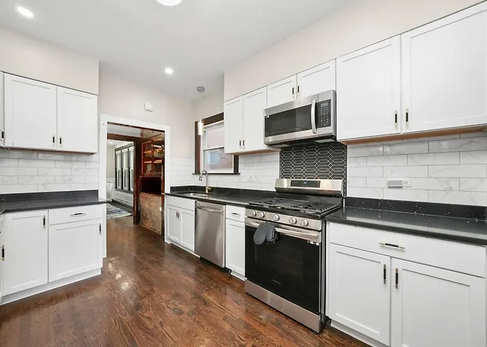 Gorgeous 5 Bedroom Gem With Games