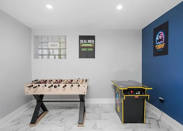 Сasa de vacaciones Gorgeous 5 Bedroom Gem With Games
