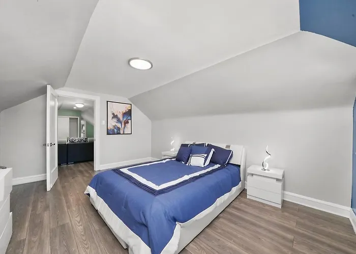 Gorgeous 5 Bedroom Gem With Games Сasa de vacaciones *